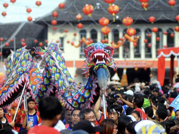جيربيغ سوديرو: احتفال رأس السنة الصينية في مدينة سولو