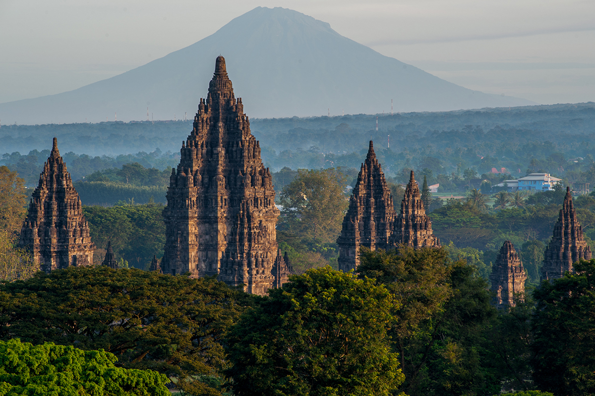 The 4th INTERNATIONAL DAY OF YOGA 2018 Celebrated in 10 Indonesian Cities