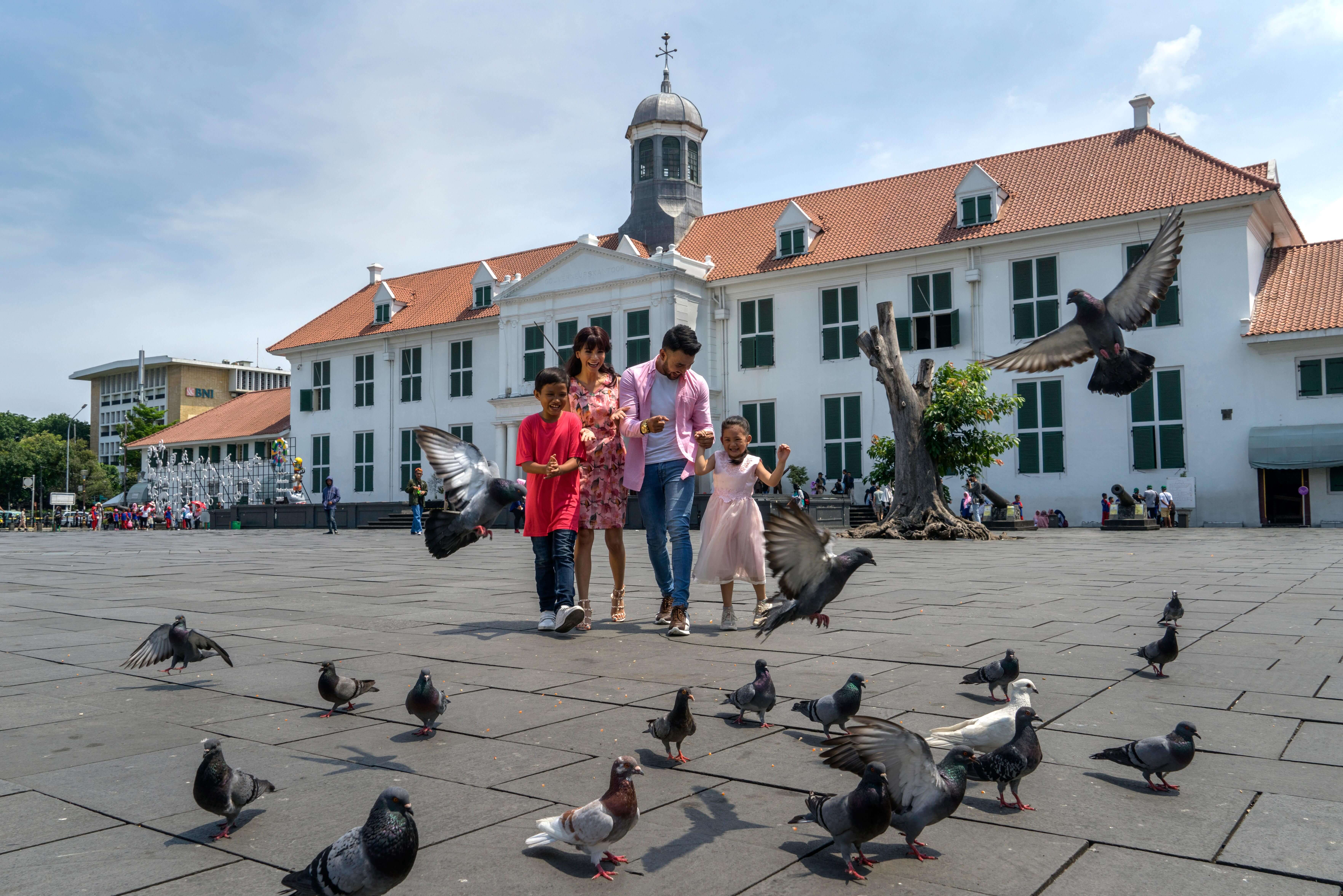 /content/dam/indtravelrevamp/en/PARTNERSHIP-OPPORTUNITY-IMAGE/ROHANI_TANASAL_2017_Jakarta_Kota_Tua.jpg