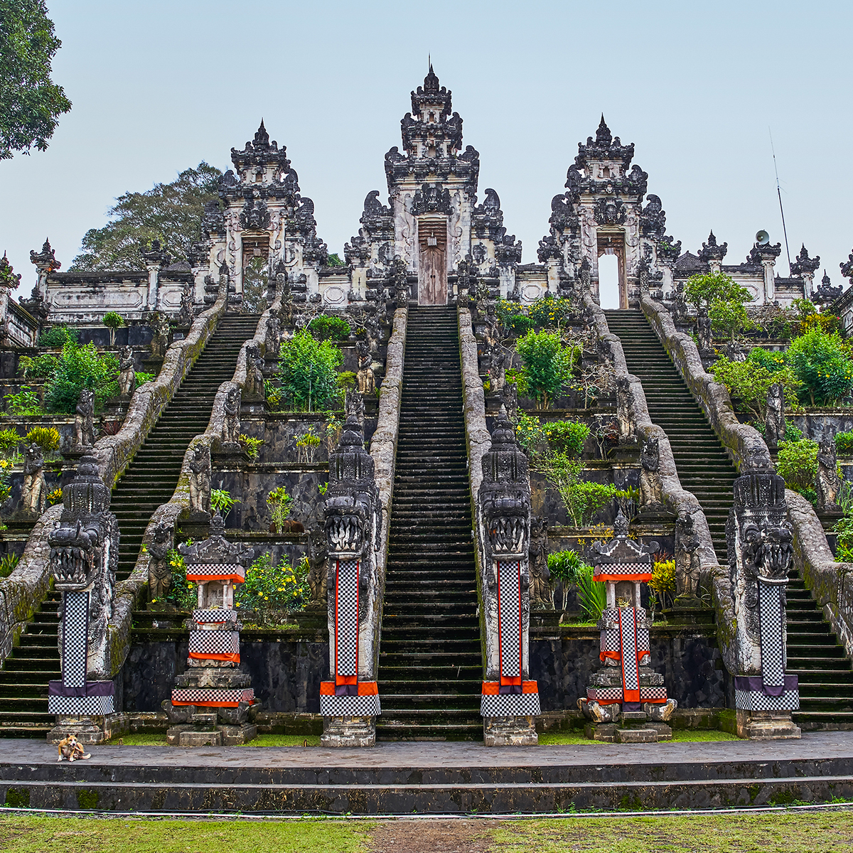 Bali'S Gate Of Heaven: Lempuyang Temple - Indonesia Travel