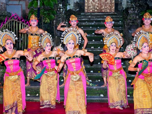 Janger: Bali's Dance For The Young at Heart