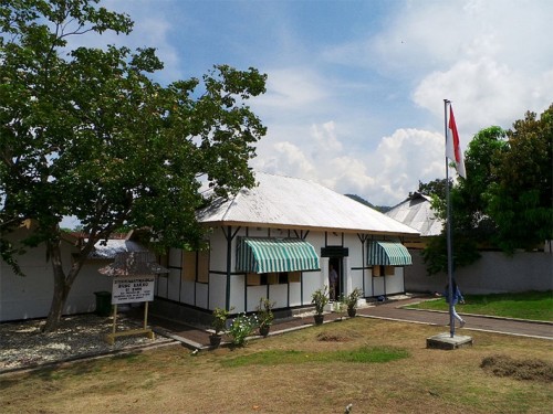 ENDE: SOEKARNO’s Exile: Birthplace of PANCASILA, The 5 Pillars of INDONESIA