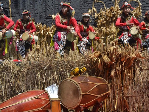 Reog Tengger: Mystical Dance of the Tenggerese on Mount Bromo