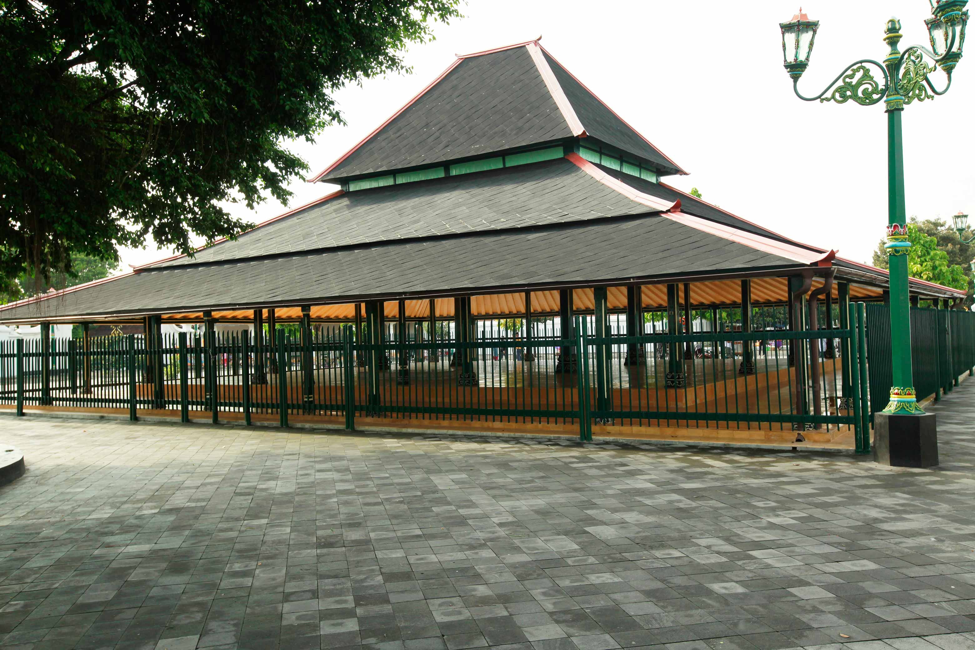 THE KRATON, REFLECTION OF JAVANESE COSMOS