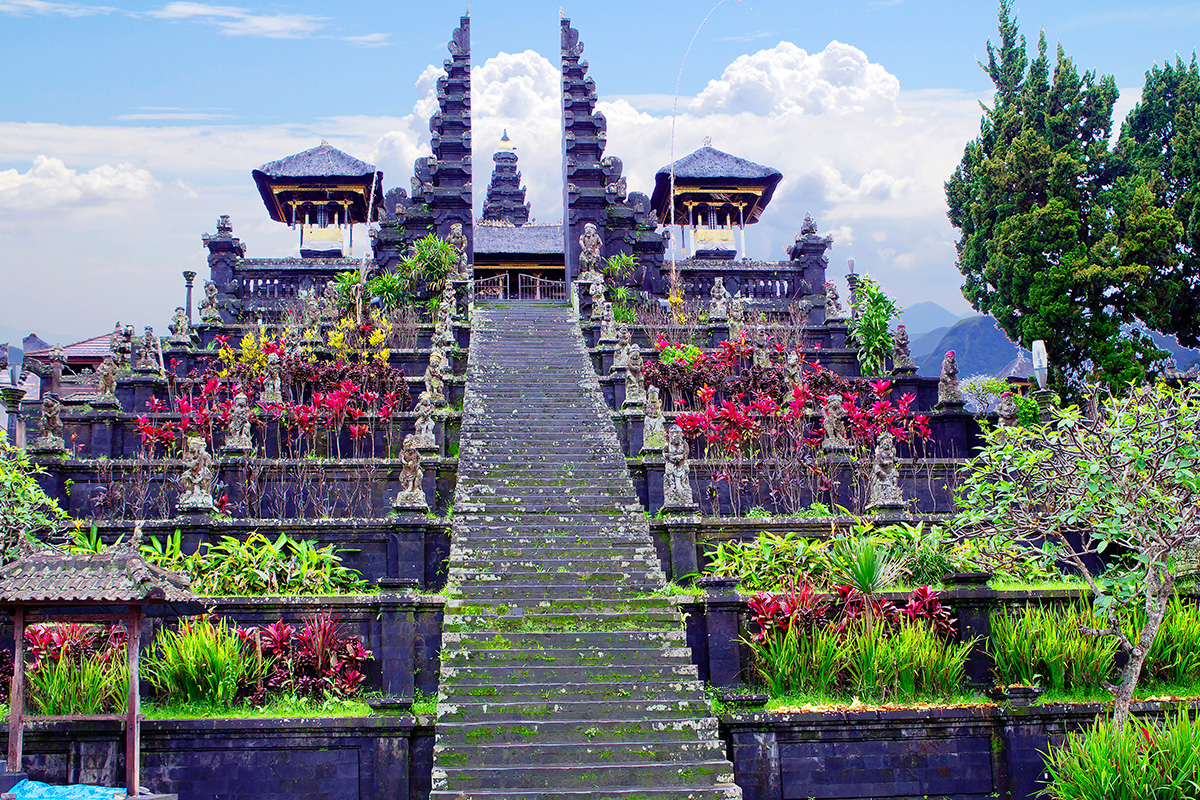 Pura Besakih Balis Revered Mother Temple Indonesia Travel