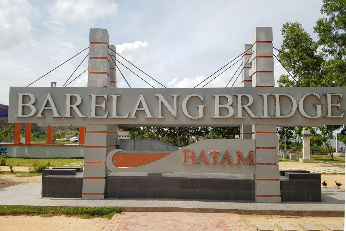 BARELANG BRIDGE: Architectural Icon of Batam 