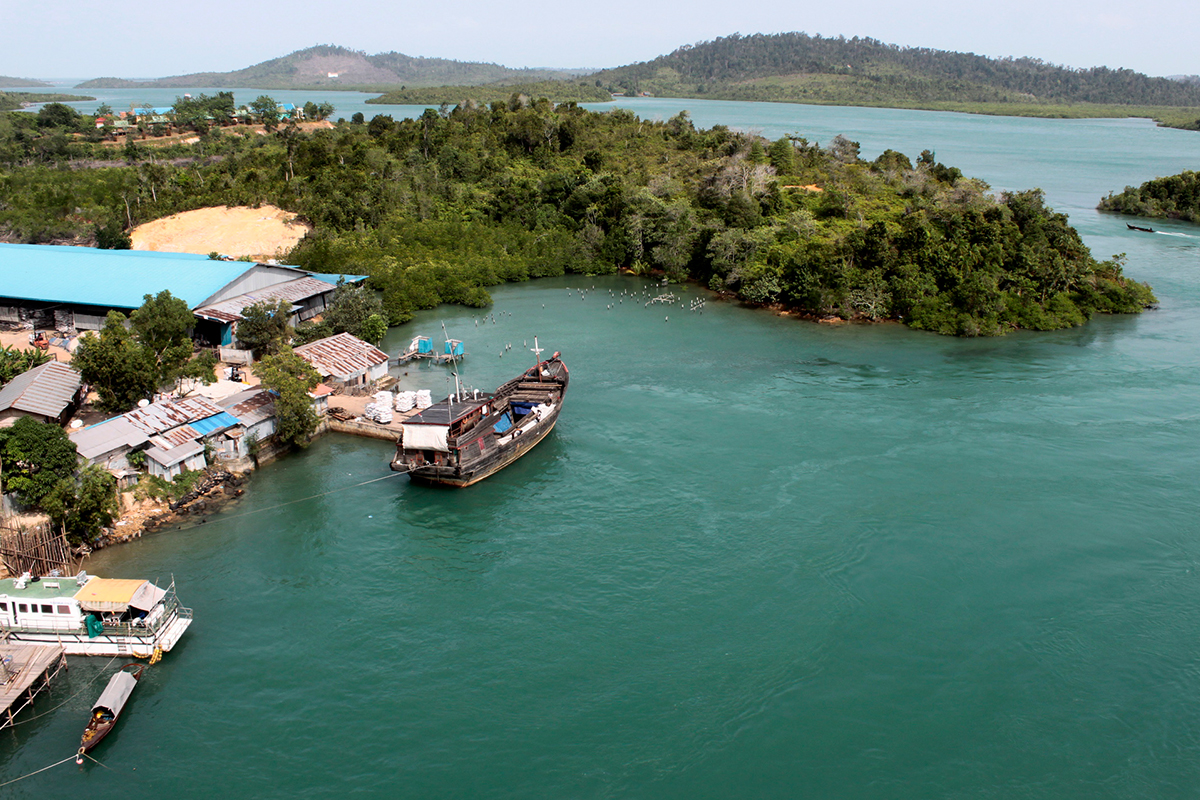 BARELANG BRIDGE: Architectural Icon of Batam 