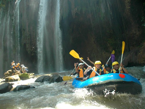 Rafting the Asahan River in North Sumatra Will Get Your Adrenaline Pumping