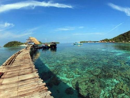 L’ ÎLE DE BAWAH DANS LES ANAMBAS: LE PARADIS DES PLONGEUR DEN MER DE CHINE DU SUD