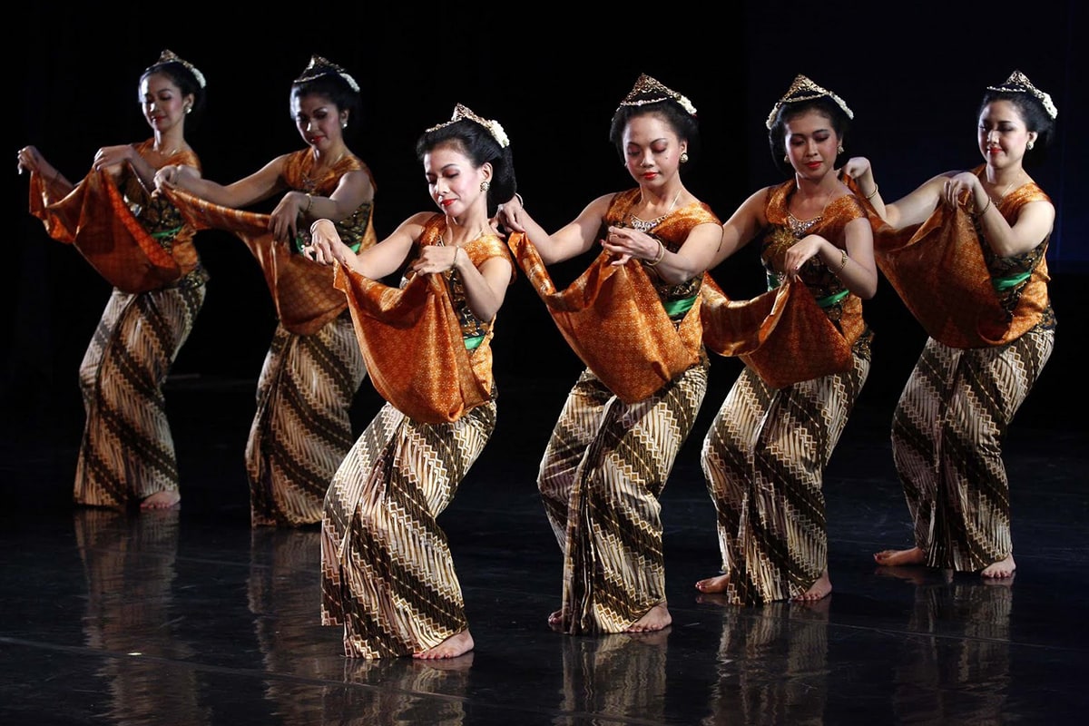 Borobudur International Arts and Performance Festival 2018