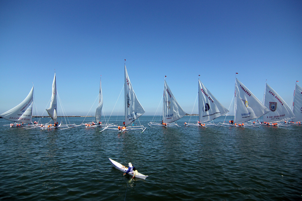 The Thrilling Annual Sandeq Race Festival 2018: The Legendary Sea Speedsters race of Sulawesi