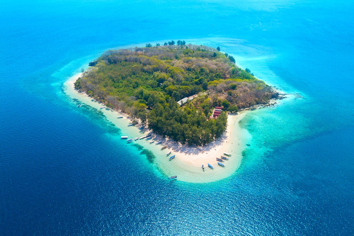 Pulau Satonda yang Jadi Surga Tersembunyi di NTB