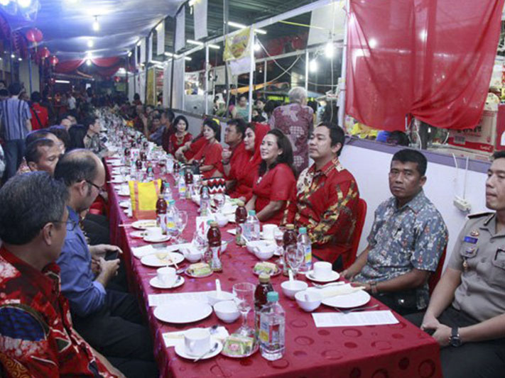 Experience the Vibrant Chinese New Year Celebration in Semarang