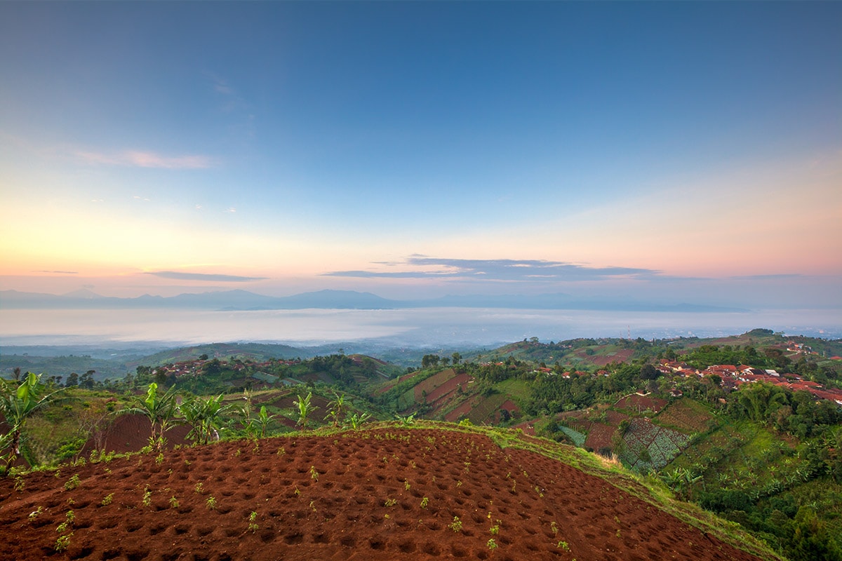5 Ideas for Your Passionate Honeymoon in Bandung