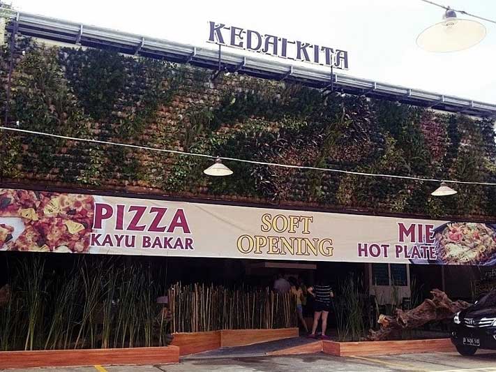 Where to Enjoy Delicious MACARONI or KLAPPERTAART and more in BOGOR