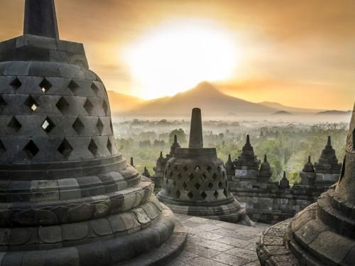 BOROBUDUR MARATHON 2017: “Reborn Harmony” across Java’s fantastic landscape