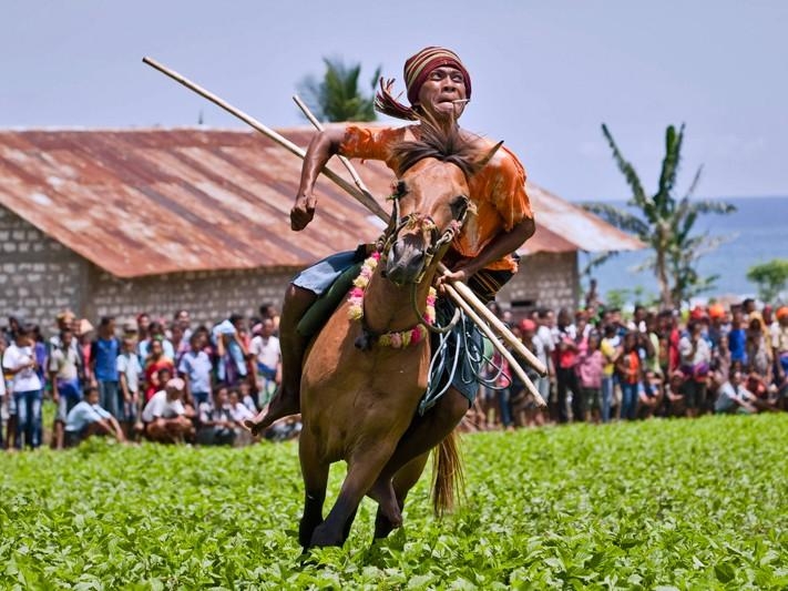 February-March: enthralling Pasola Jousting Festivals 2017 on Sumba Island