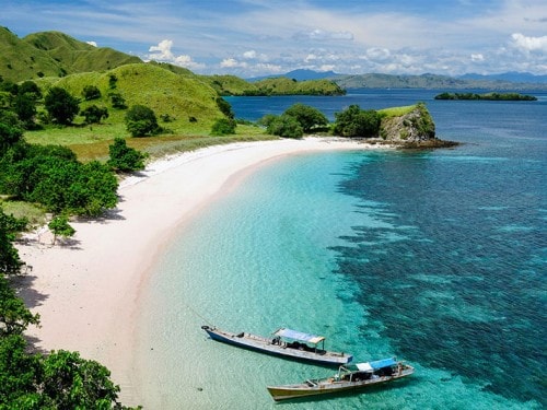 KOMODO TRAVEL MART 2017: “EXPLORE THE DIVERSITY OF EAST NUSA TENGGARA”