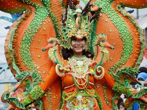 The Spectacular Jember Fashion Carnaval 2017: “Victory”