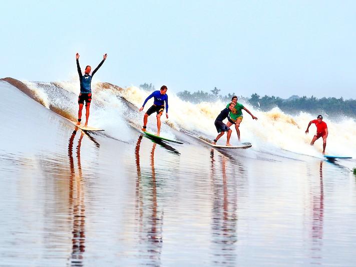 The Thrilling Bekudo Bono River Surfing Festival 2017 in Riau