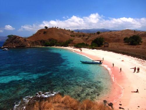 Tour De Lombok Mandalika: Racing across captivating Lombok Island