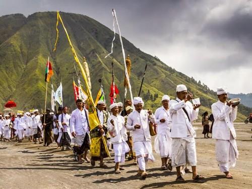 Kasada Bromo: The History, Purpose, & Rituals