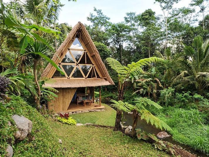 10 Amazing Back-to-Nature Hotels with the Best Views in Indonesia