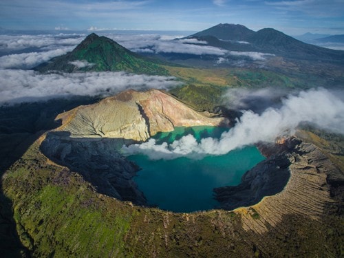 前往印尼具有異域風情目的地的60個旅遊套餐等待著 在巴厘島參加2018年世界貨幣基金組織與世行年會的代表