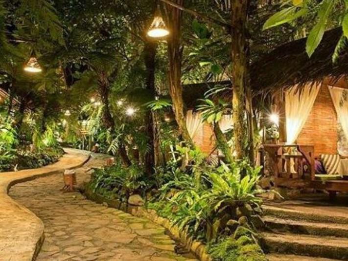 8 Amazing Back to Nature Cafes in Bandung