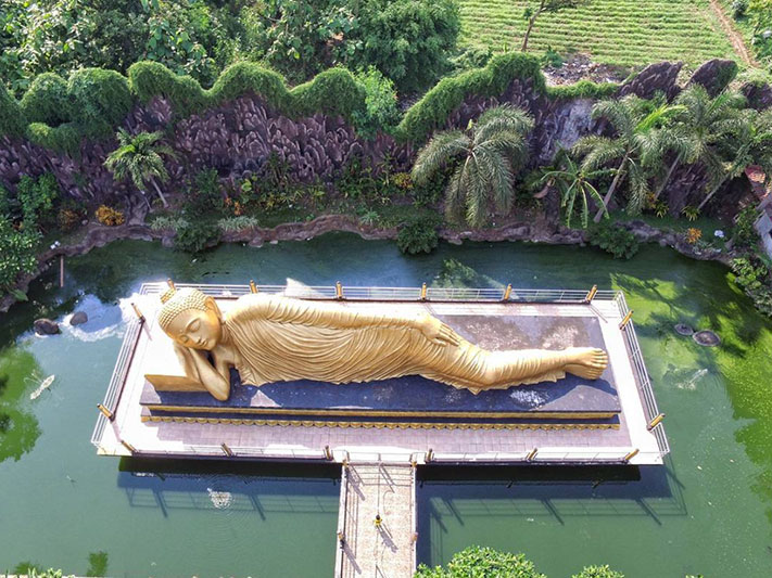 春节必访的8座宏伟寺庙
