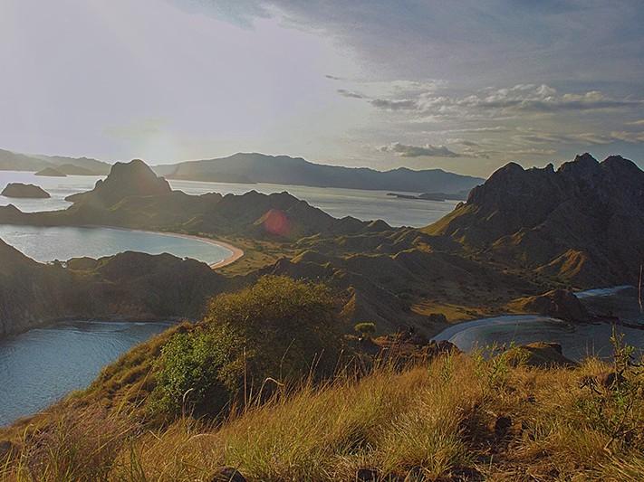 Adventure Sailing the Komodo Islands