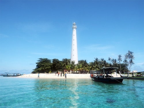  BELITUNG AIRPORT goes INTERNATIONAL: KL–Belitung 4D/3N at MYR 1,390/ Pax