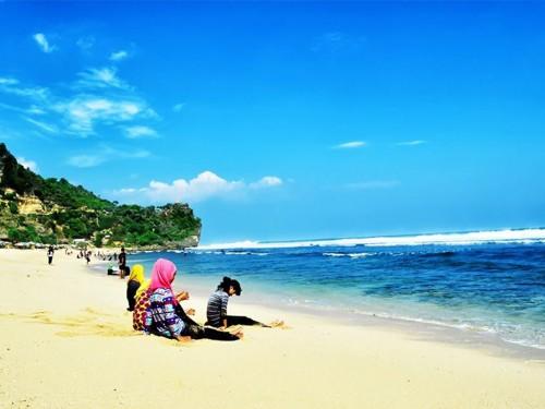 Challenge Yourself in These 5 Thrilling Spots by the Beaches Near Yogyakarta