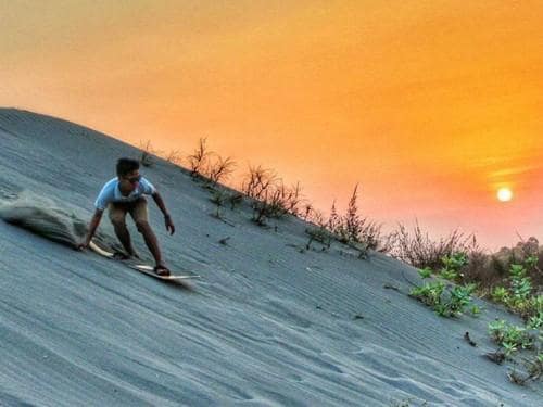 Challenge Yourself in These 5 Thrilling Spots by the Beaches Near Yogyakarta