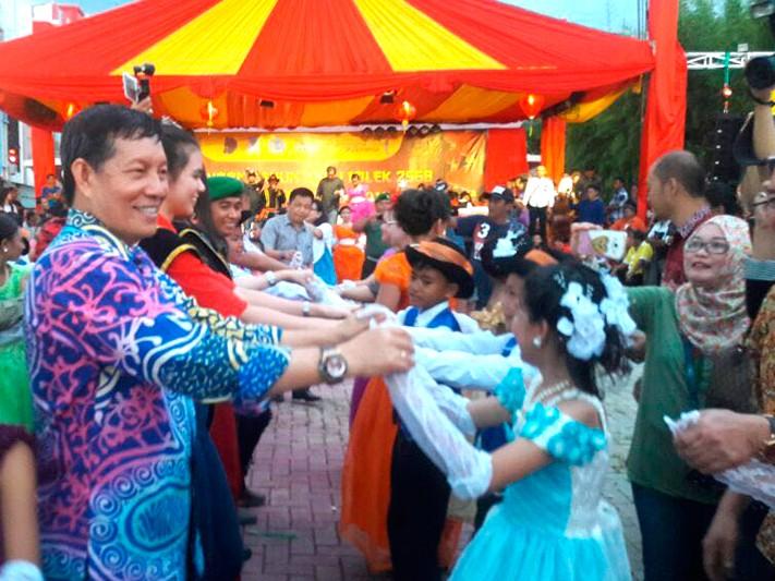 Cultural Fusion Highlights Chinese New Year Celebrations in Manado, North Sulawesi