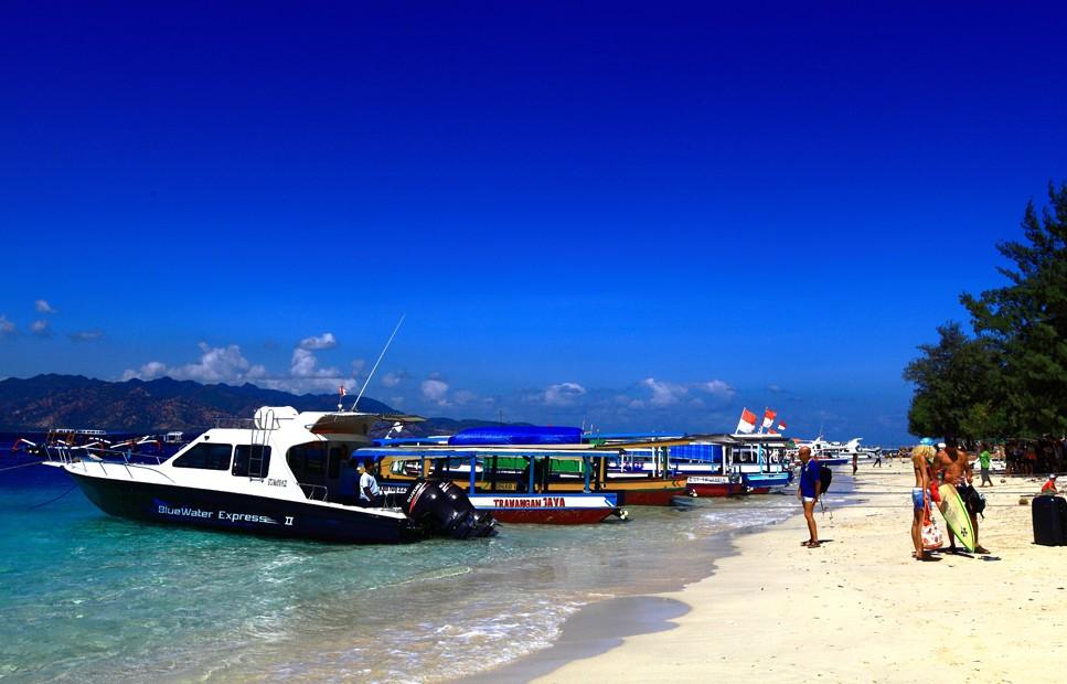 Follow the Action on Gili Trawangan