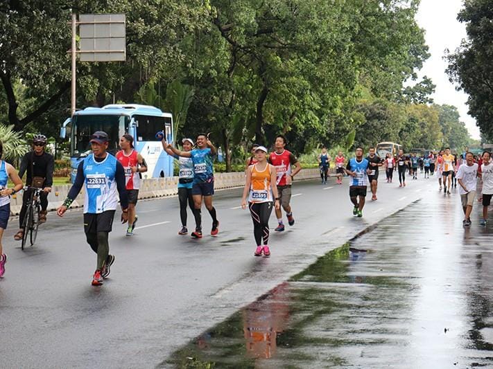 Jakarta Marathon 2016: 16,000 Runners Thronged Across Jakarta Streets 