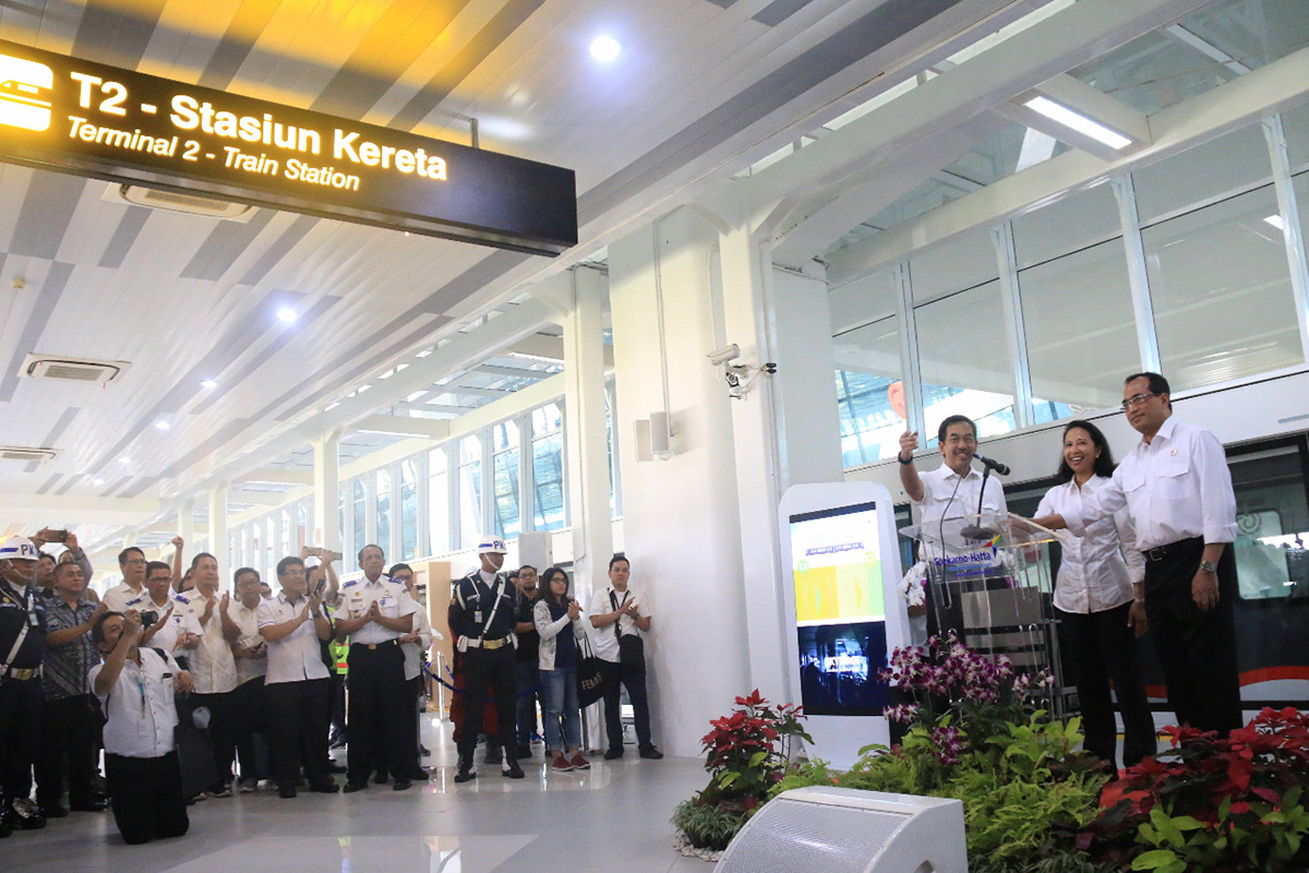 The First Airport Train to Soekarno Hatta International Airport Is Up and Running