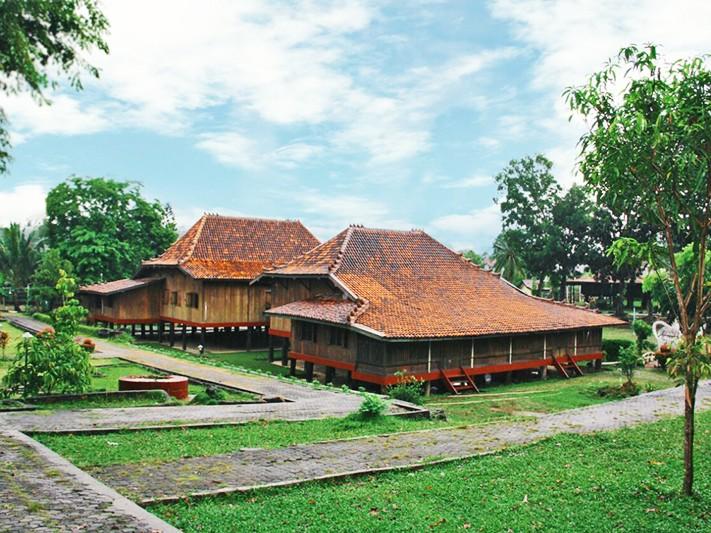 The Trace of Chinese Civilization in Palembang