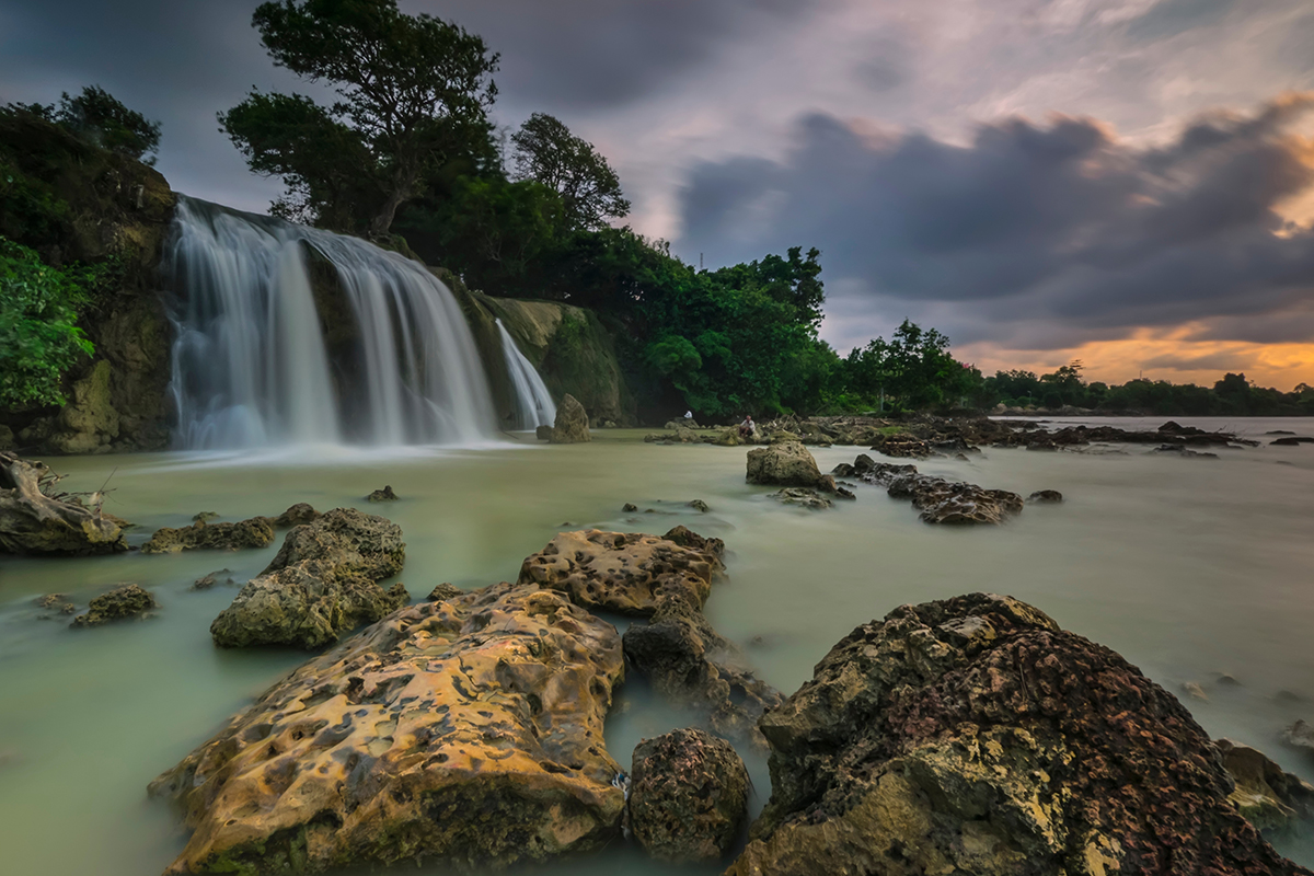 madura island tour