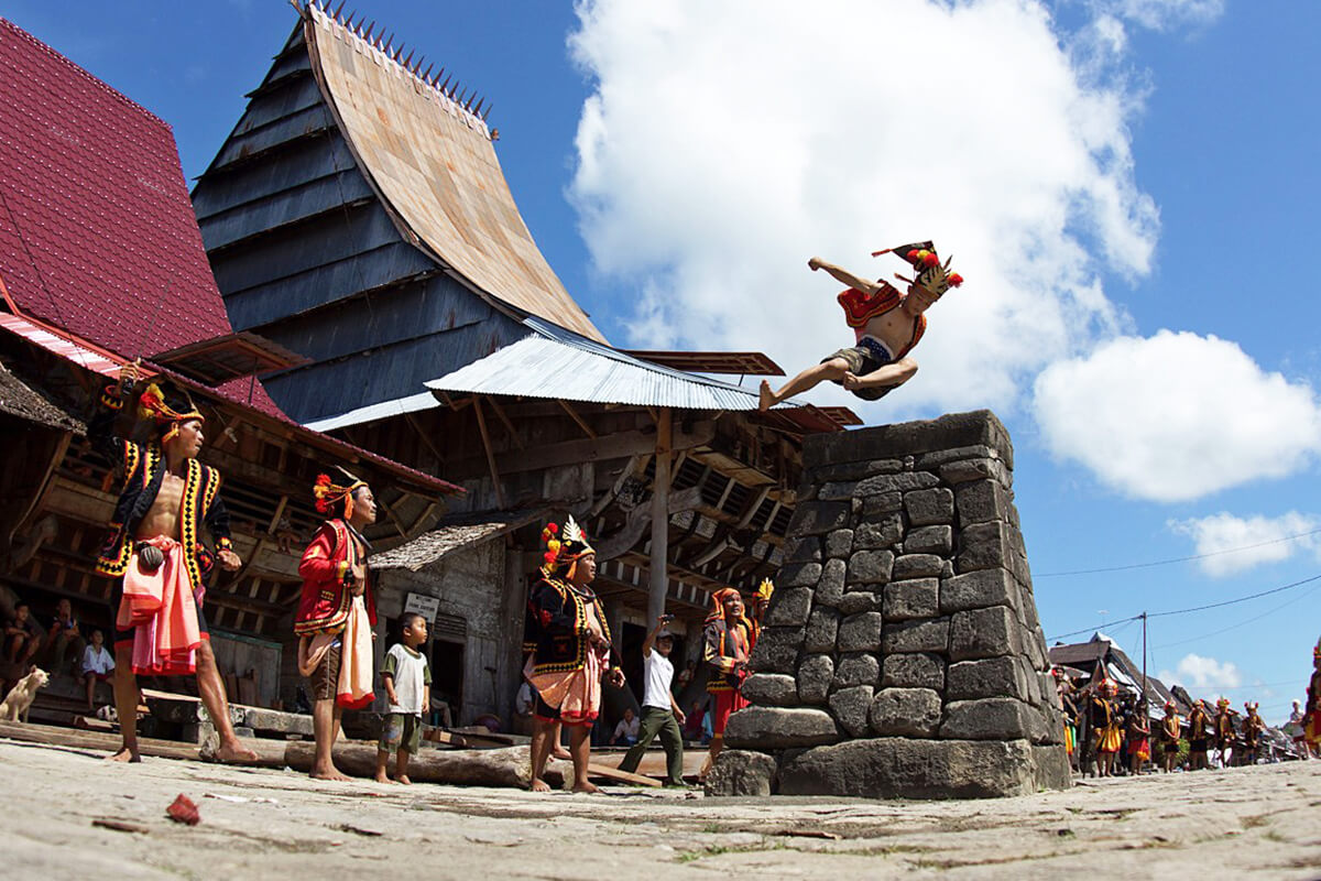 GARUDA INDONESIA Now flies DAILY DIRECT from JAKARTA to Spellbinding NIAS ISLAND