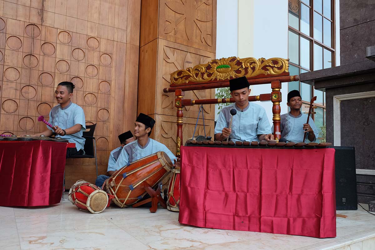 10 Betawi Uniqueness That You Can Find in Setu Babakan