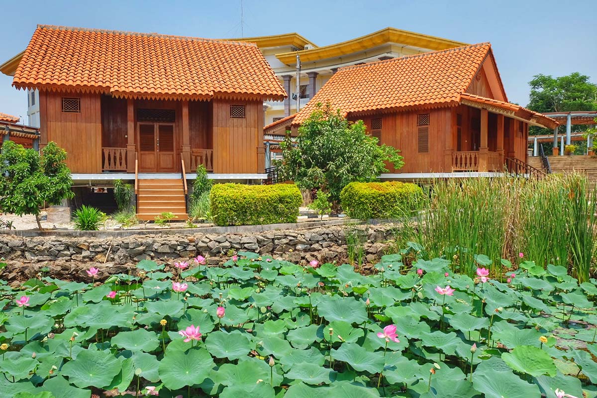 10 Betawi Uniqueness That You Can Find in Setu Babakan