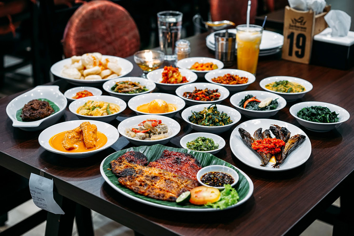 10 Scrumptious Experiences You Should Taste in Jakarta