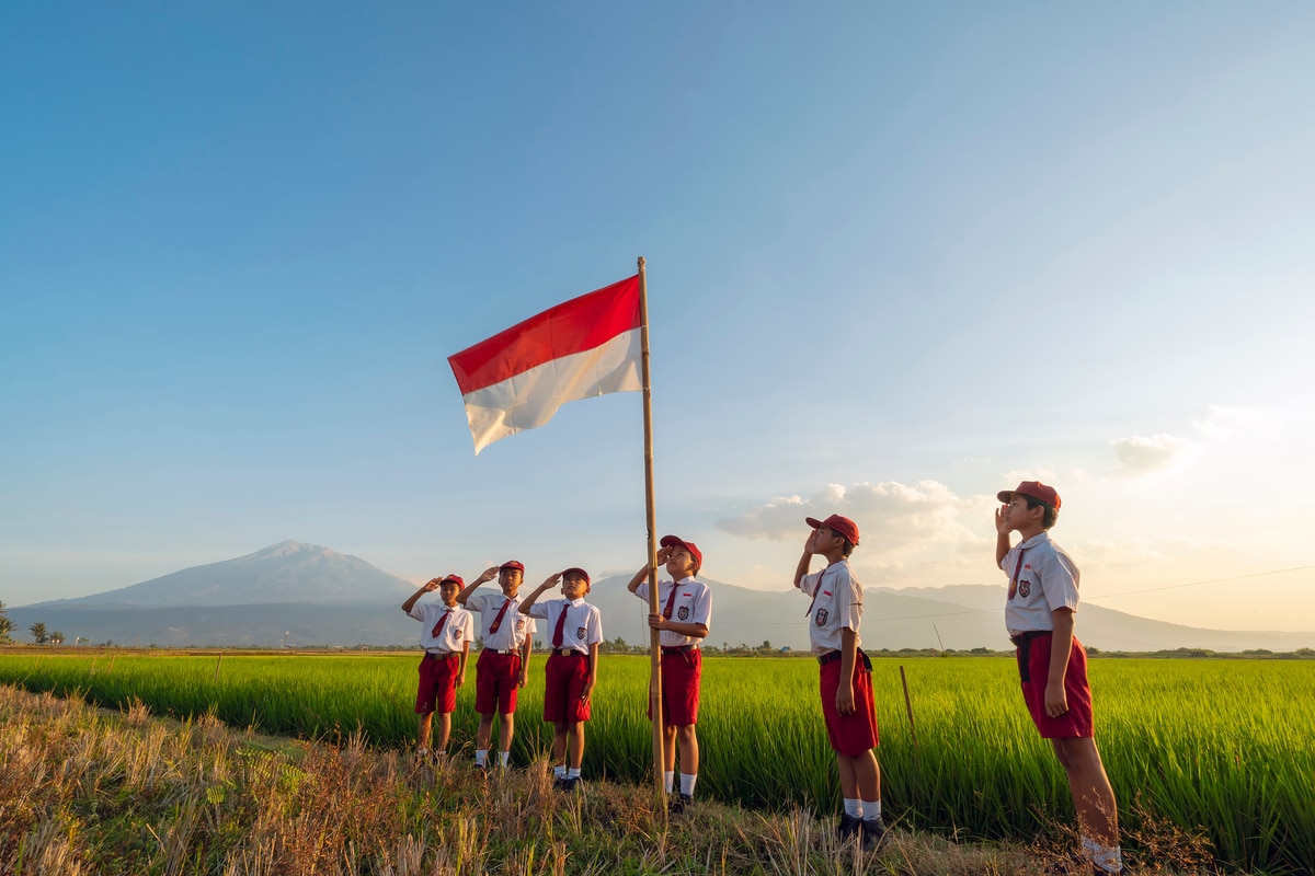 6 Indonesian Traditional Dances for You To Enjoy from Home Now