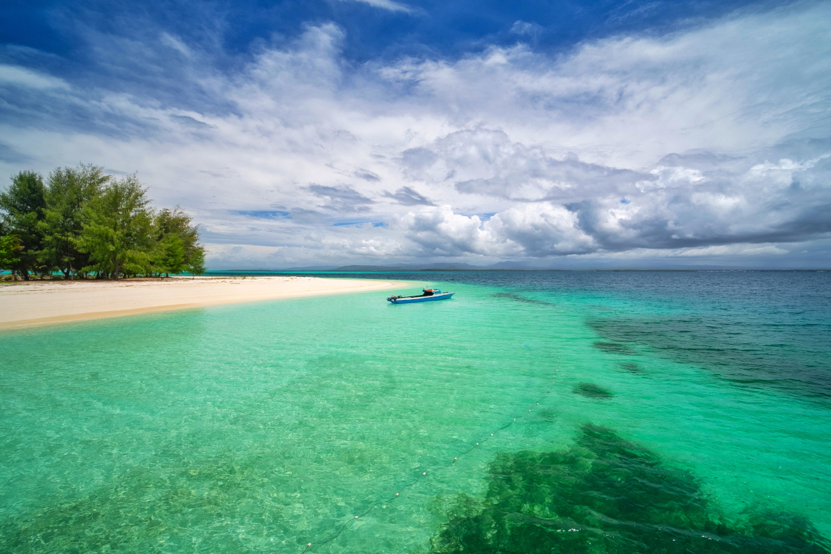 the waters of Kokoya Island