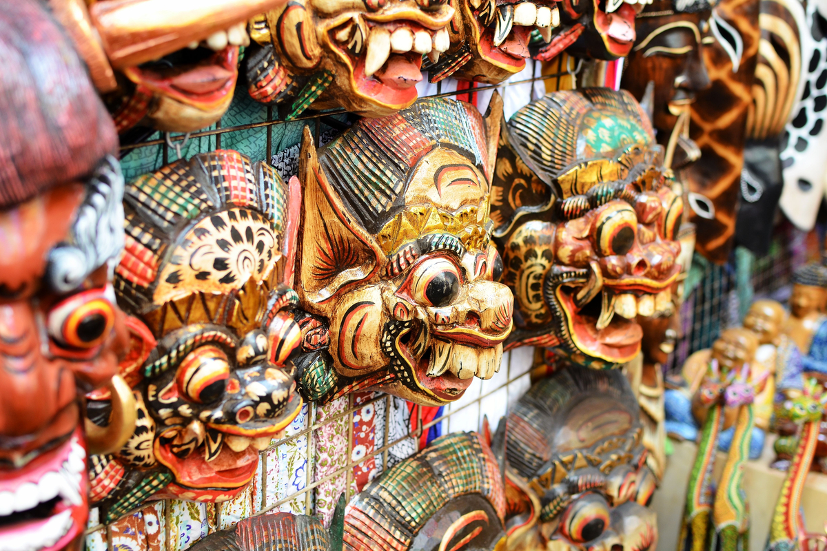 Indonesian arts on sale and crafts