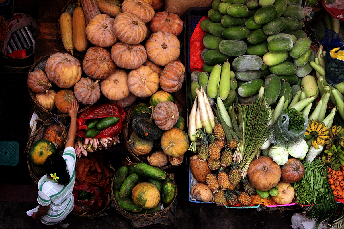 shopping in bali