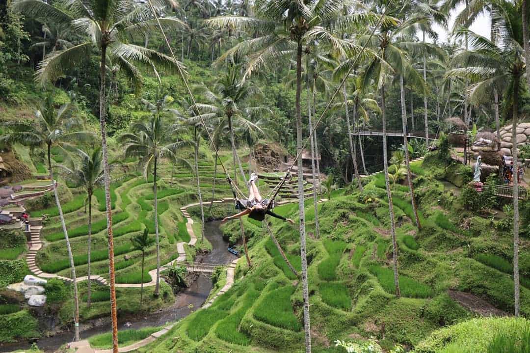 Enjoy the Magnificent View in Bali with These 10 Instagrammable Swings