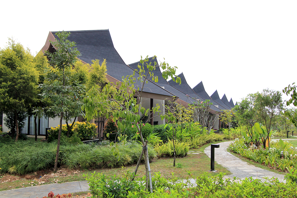 The villas of Pullman Ciawi Vimalla Hills Resort surrounded by trees